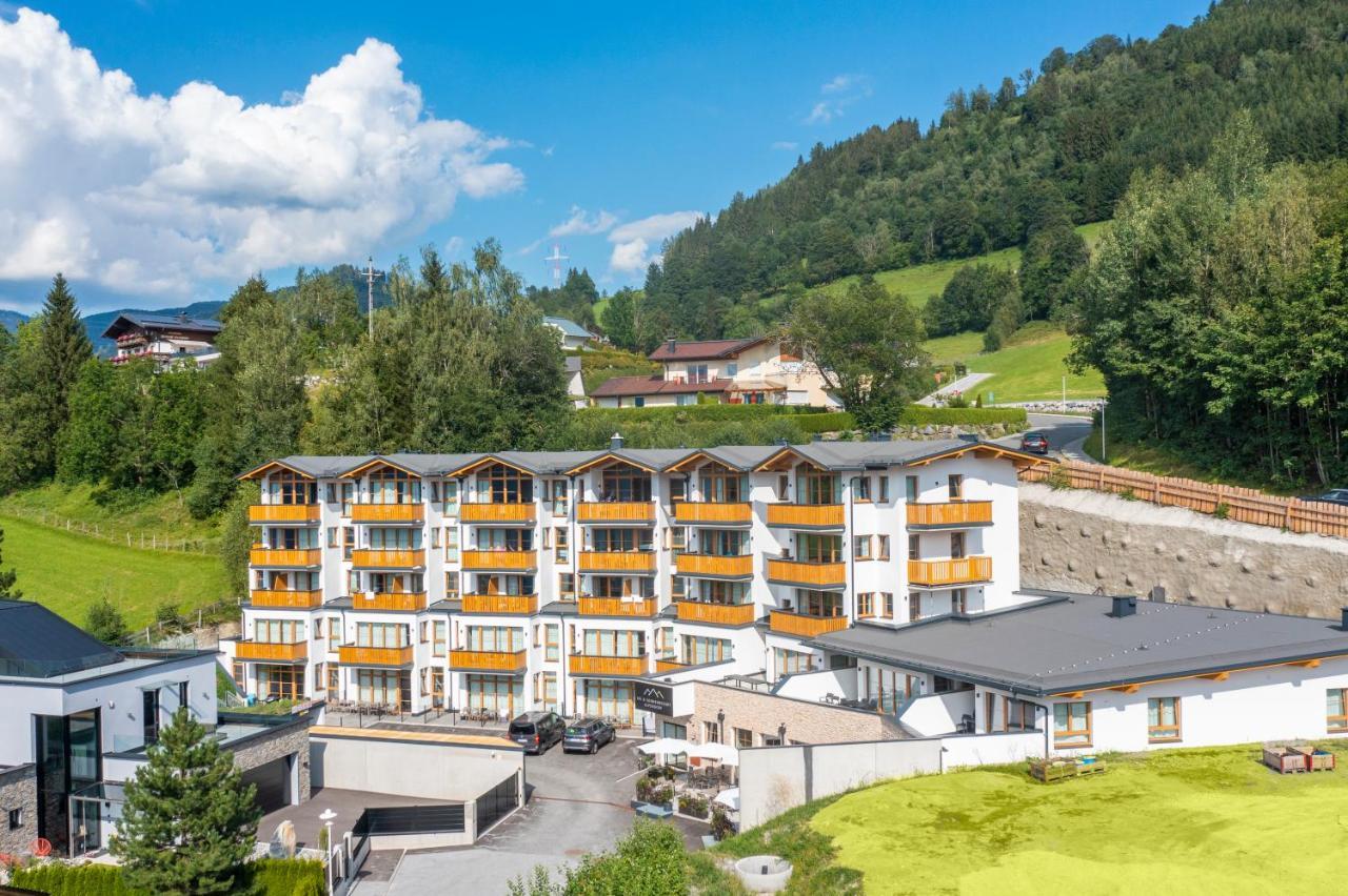 Hotel Alpendorf Ski- & Sonnenresort By Alpentravel Санкт-Йоганн-ім-Понгау Екстер'єр фото