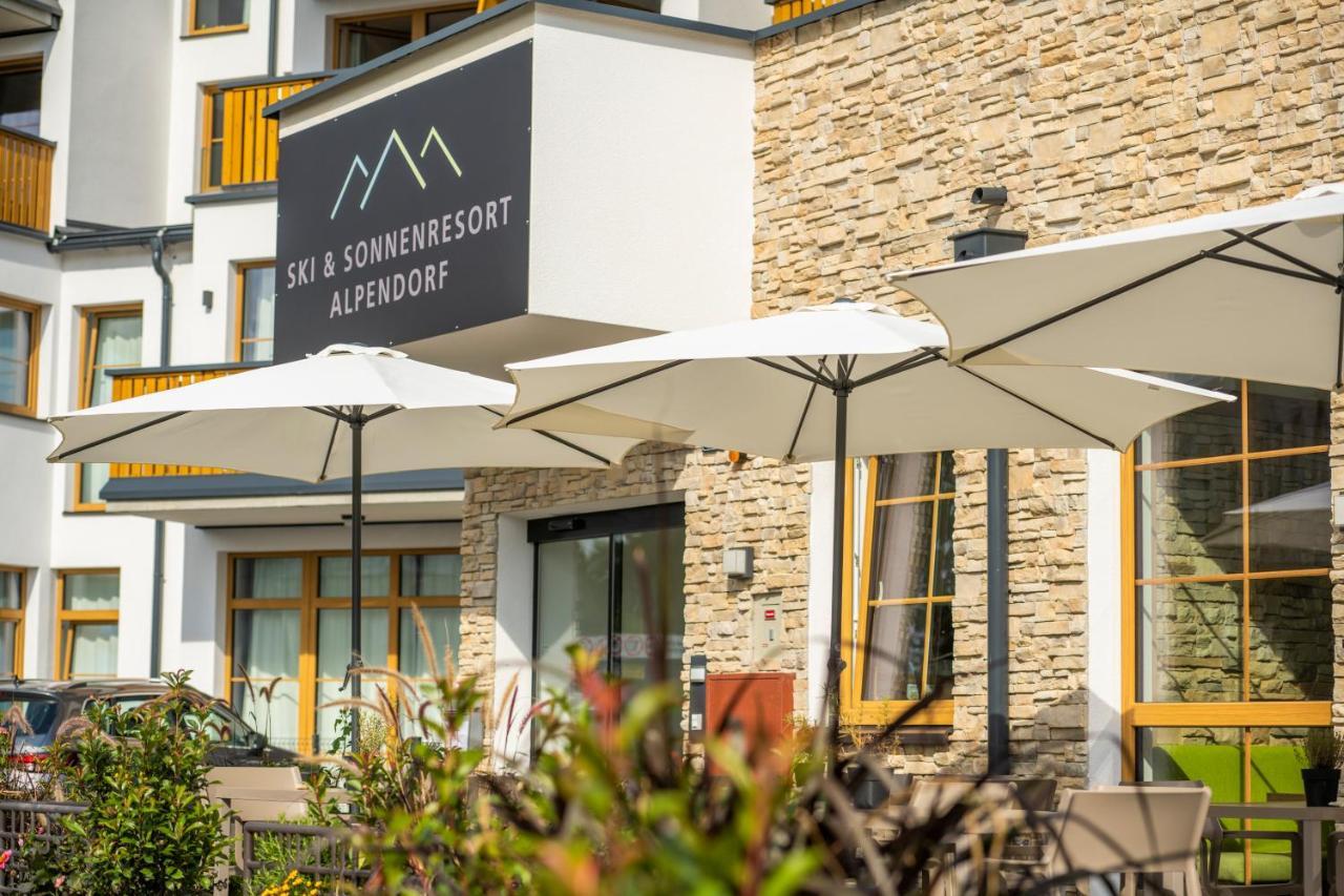 Hotel Alpendorf Ski- & Sonnenresort By Alpentravel Санкт-Йоганн-ім-Понгау Екстер'єр фото